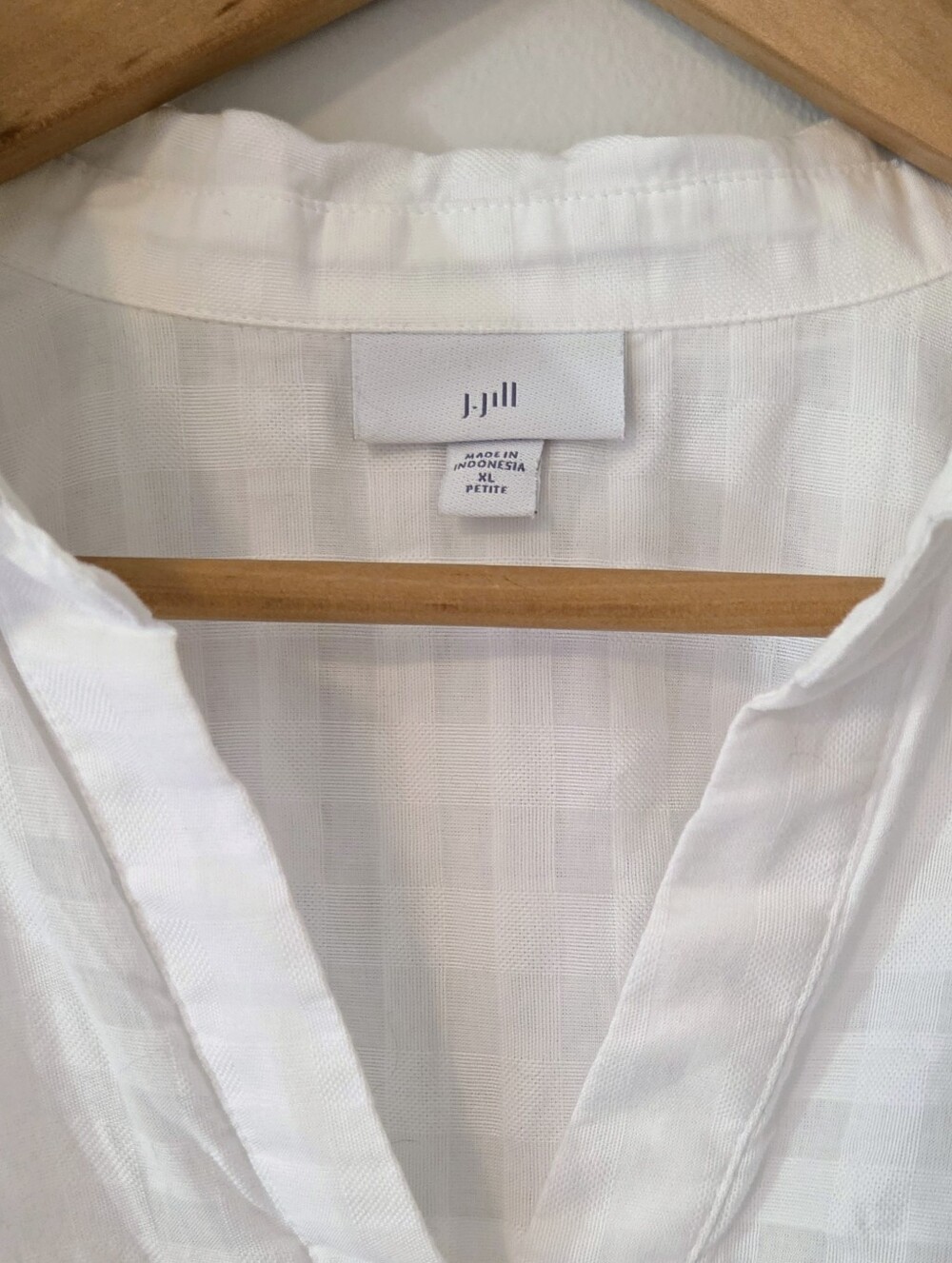 J. Jill Cotton Textured Windowpane V-Neck Popover Tunic - White XLP - Picture 9 of 12